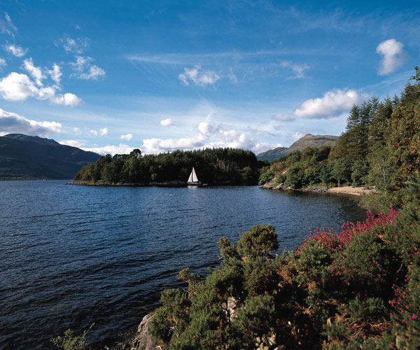 Coach Holidays to Loch Lomond