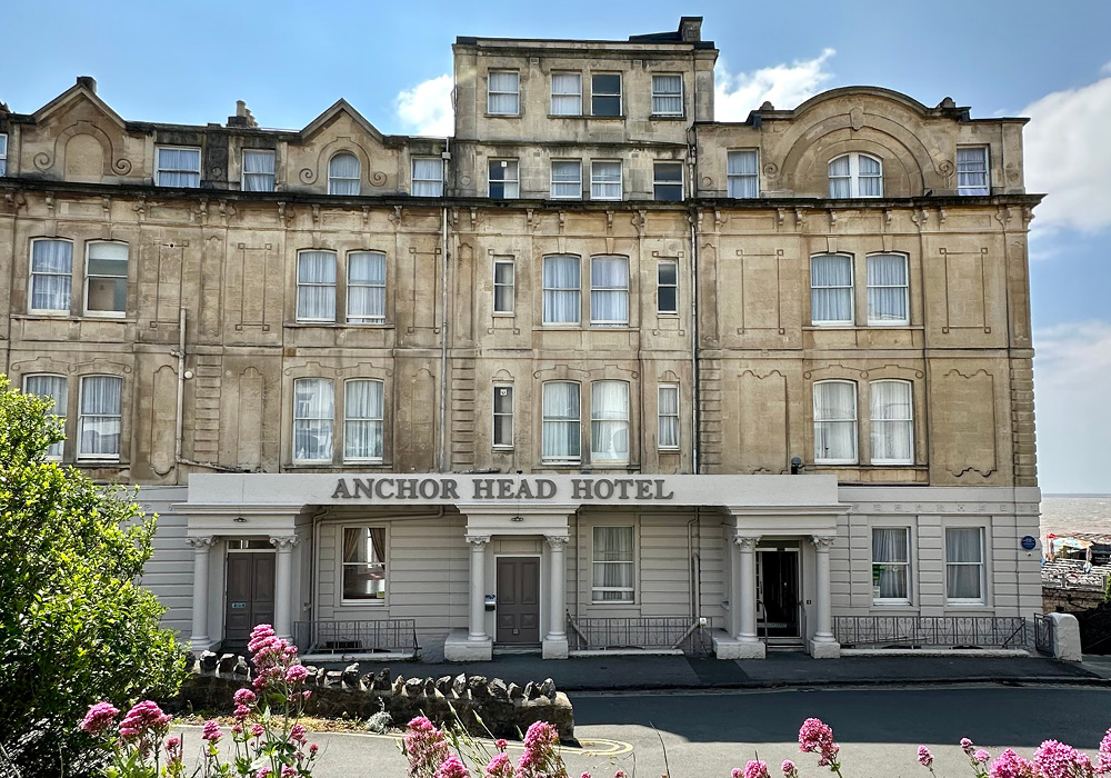 UK Hotels